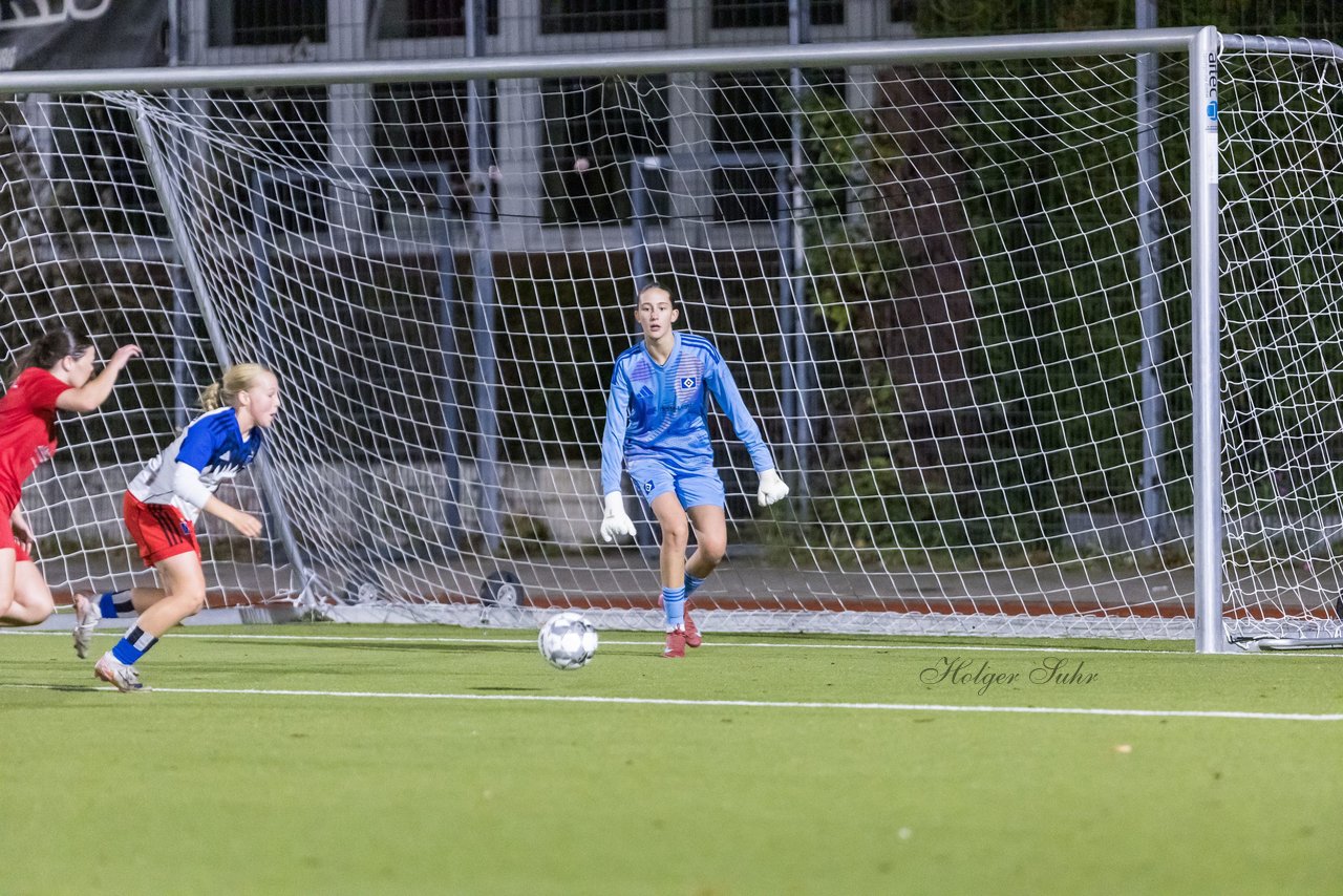 Bild 354 - wBJ Eimsbuettler TV - Hamburger SV : Ergebnis: 1:2